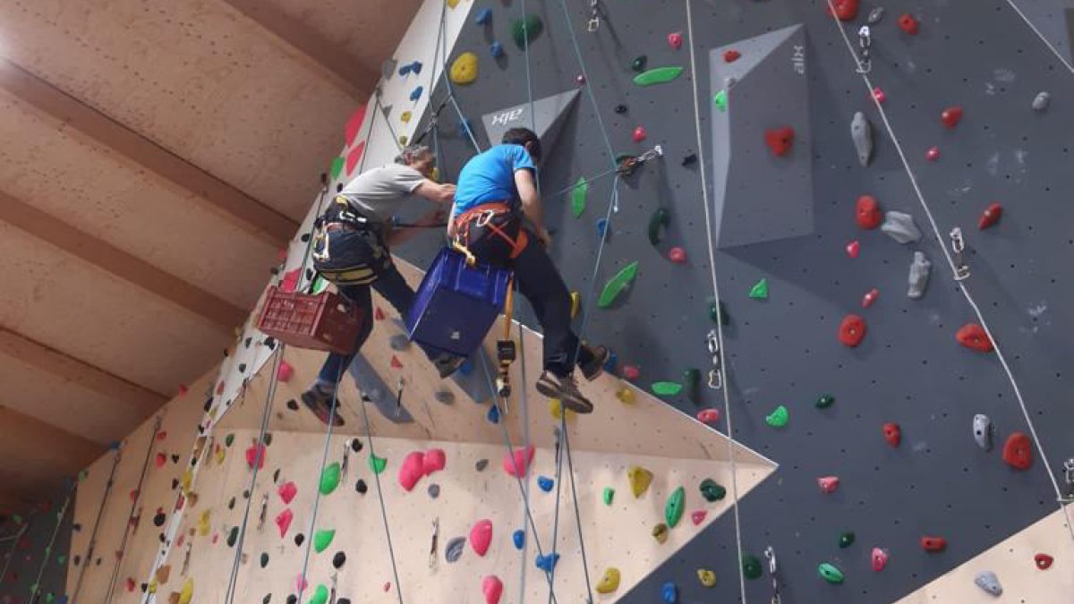 Nouvelles voies sur le mur d'escalade